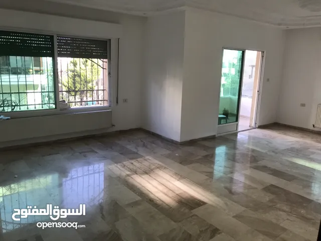 232 m2 4 Bedrooms Apartments for Sale in Amman Khalda