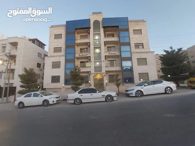 700 m2 Hotel for Sale in Amman Jubaiha