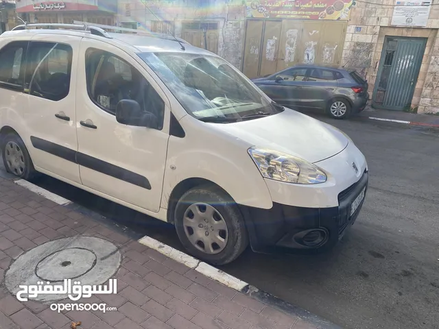 بيجو بارتنر تيبي موديل 2014 يد اولى