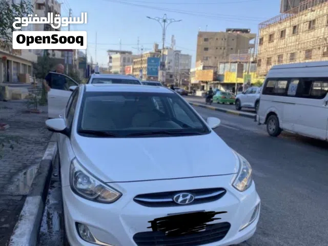 2016 Hyundai Accent Standard