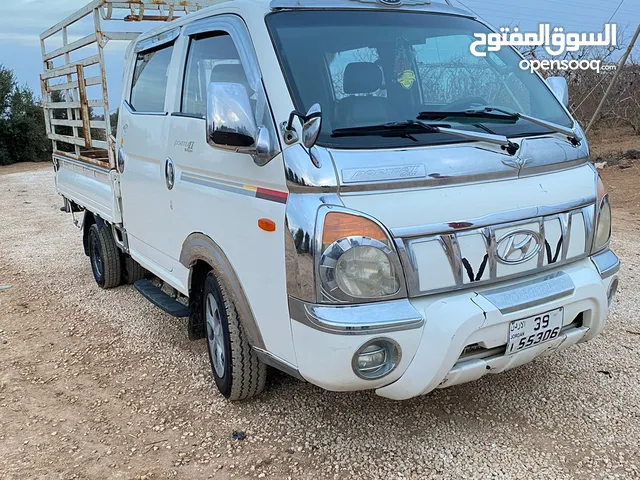 Used Hyundai H 100 in Mafraq