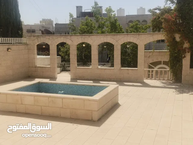 700 m2 More than 6 bedrooms Villa for Sale in Amman Jubaiha