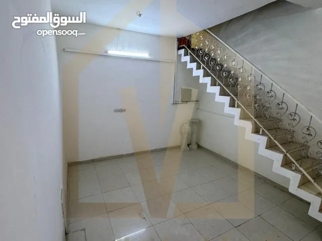 100m2 2 Bedrooms Townhouse for Rent in Basra Other