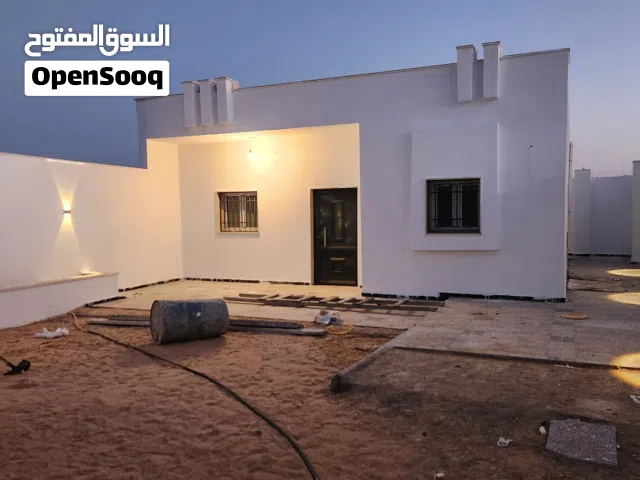 90 m2 2 Bedrooms Townhouse for Sale in Tripoli Wadi Al-Rabi