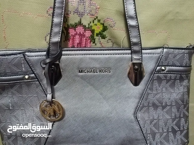 Other Hand Bags for sale  in Zarqa