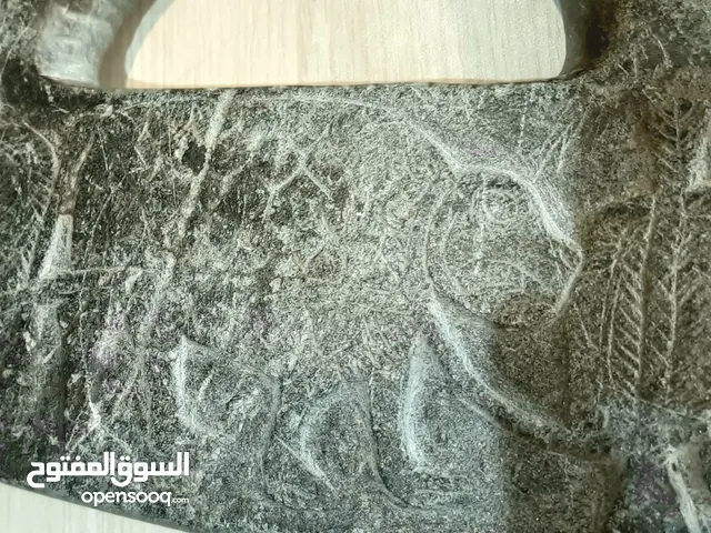 كيس حجري عمره 5000 عام (وزن) من حضارة جيروفت في إيران.حجر قديم
