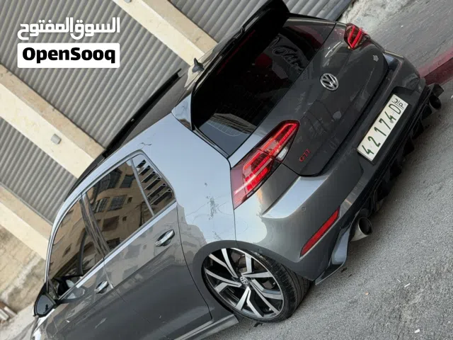 2019 فولكسفاغن جولف GTI Standard
