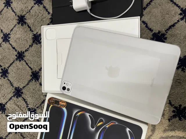 Apple iPad Pro 6 256 GB in Al Batinah