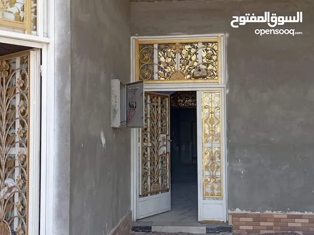 300 m2 3 Bedrooms Villa for Sale in Basra Zubayr