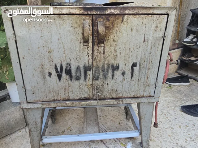 فرن غاز مستعمل بحالة جيدة