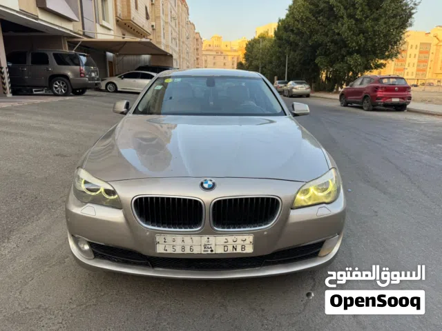 2013 بي ام دبليو الفئة 5 520