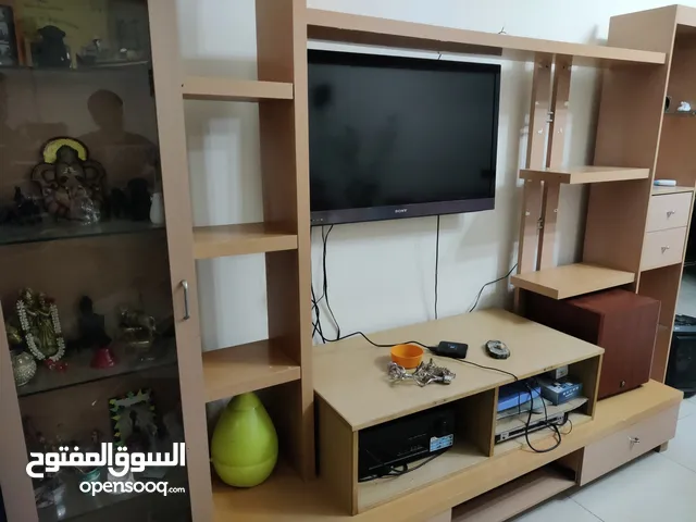 Spacious Wall unit in good condition Omr.75