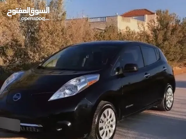 نيسان ليف 2015 للبيع