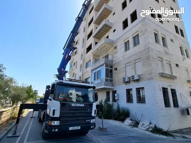 شاحنه سكانيا مديل 2003 ضبل حي رافعه من نوع bm 385.5 مديا 2010