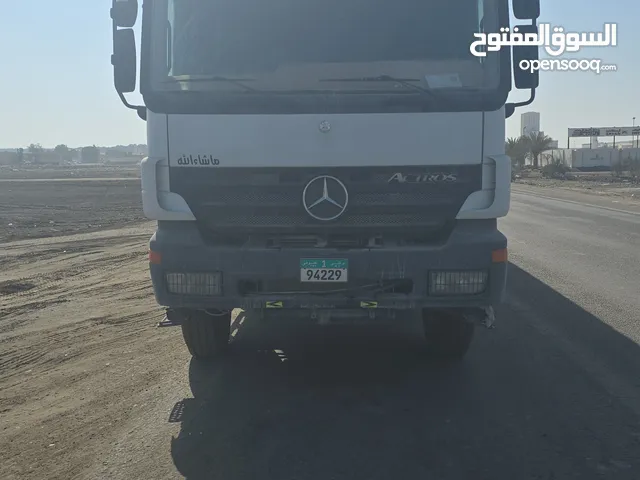 مرسیدس تریله