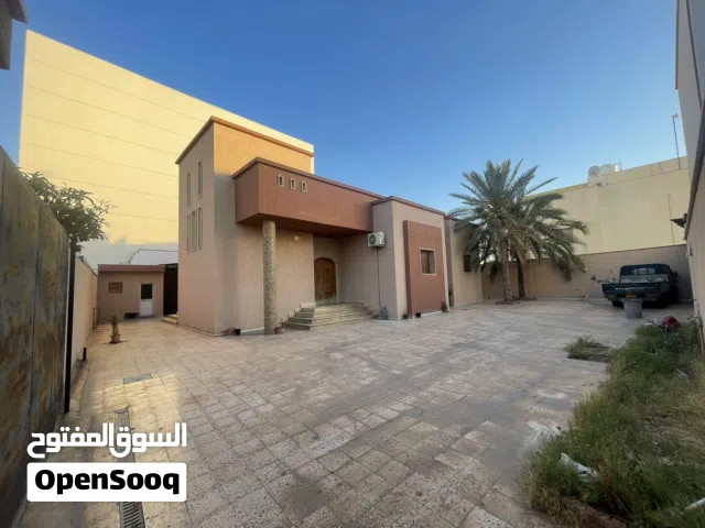 منزل ف ف زناته القديمه خلف نادي زناته ومستشفى زناته حي سكني ممتاز