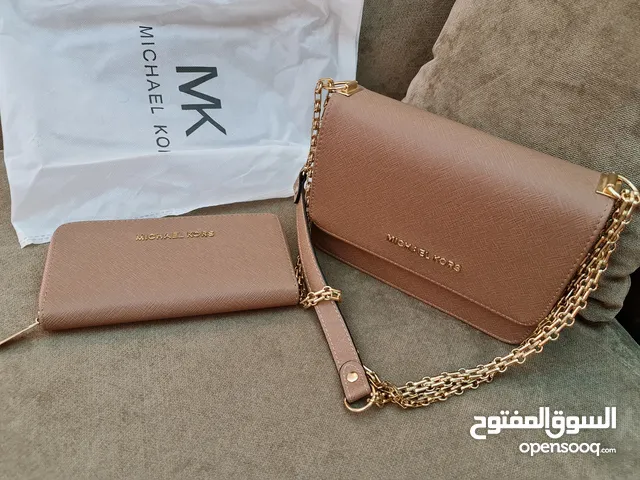 حقائب مايكل كورس نسائية للبيع في جدة - شنط نسائية : حقيبة يد نسائية, ظهر:  أفضل سعر
