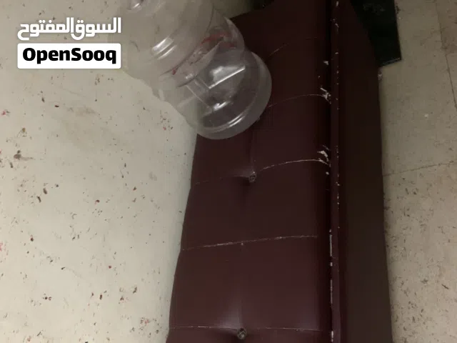 كنبة اعده ب 7