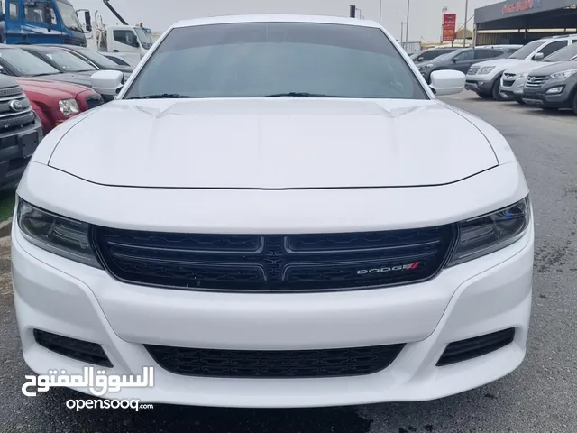 Dodge Charger SXT 2020  Full Options with leather seats and Sunroof