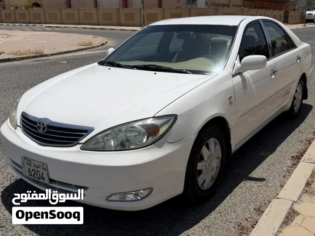 2004 تويوتا كامري GL
