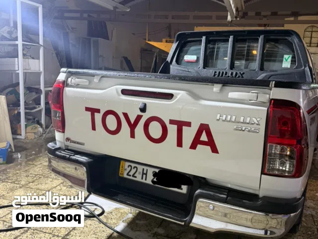 Used Toyota Hilux in Basra