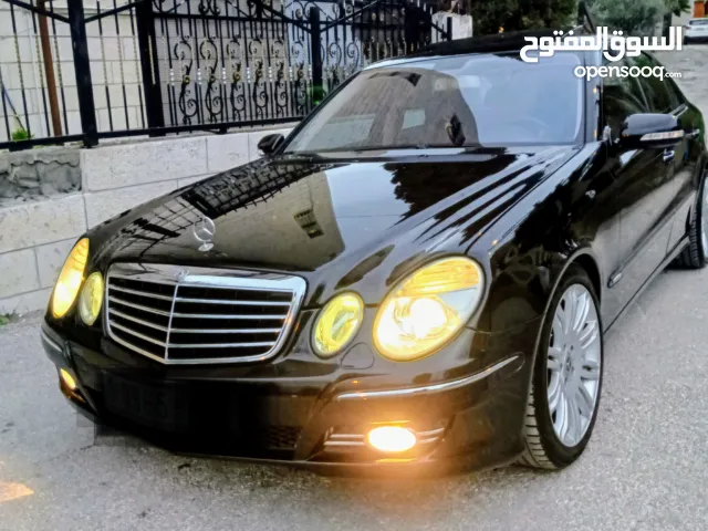 مرسيدس E200