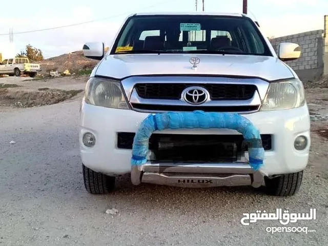Toyota Hilux 2009 in Mafraq