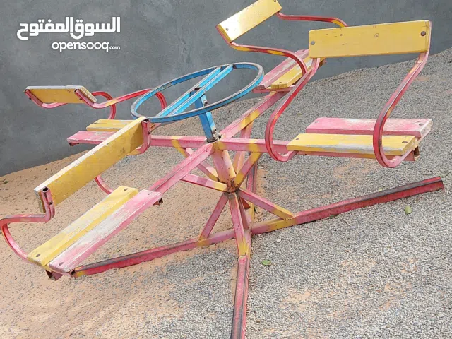 العاب مدرسة خاصة سلحيبة كبيرة درجيحة كراسي دوارة