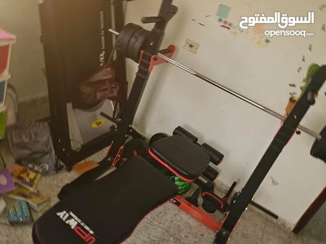 عدة تمرين حديد شبه جديد مستعملة اقل من شهر
