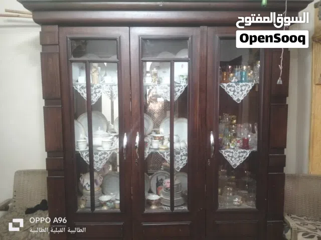 نيش خشب مودرن مستعمل بحاله الجديد