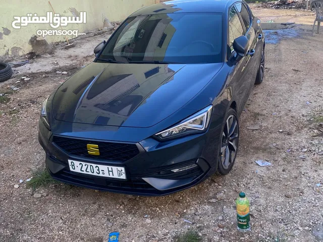 2020 SEAT Leon FR Black Edition 1.5_اف ار بلاك ادشن