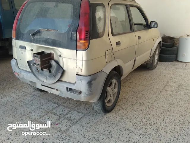 رابش ديهاتسو تيريوس موديل 2000