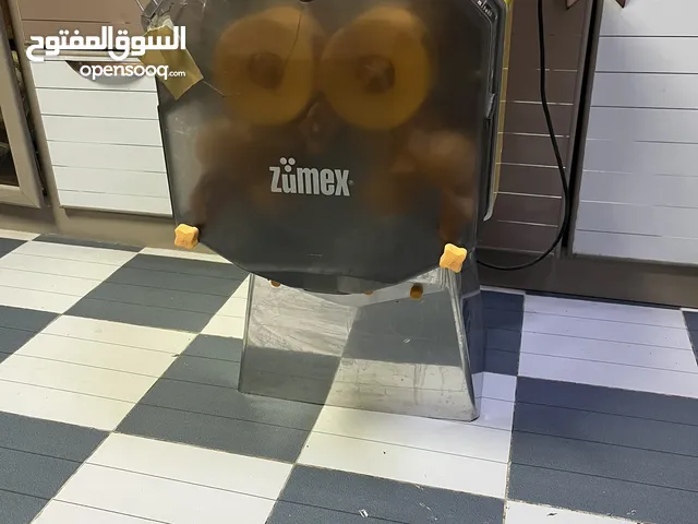 آلة عصر البرتقال من ZUMEX