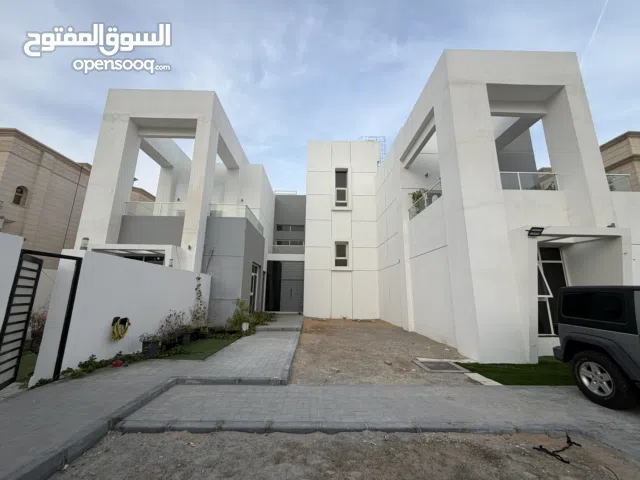 3غرف ماستر مع اتنين بلكونه وكلدور موزع كبير مطبخ منفصل مساحته كبيره