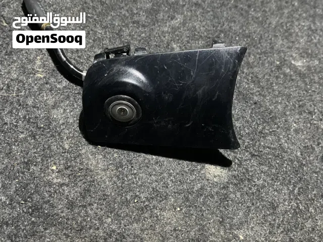 .. كاميرا اصليه جهت اليمين  وليت اشاره جهت اليمين اصلي
