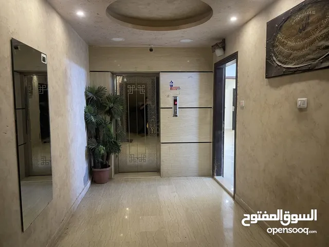شقة مميزة للإيجار مجمع عمان الجديد