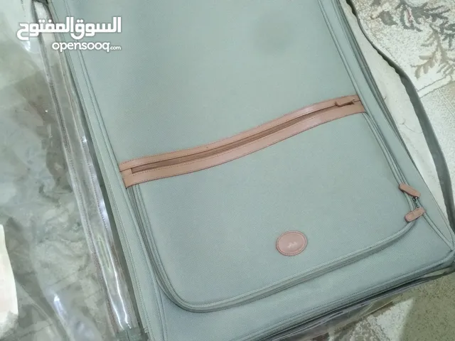 شنطة سفر حجم كبير من السعودية