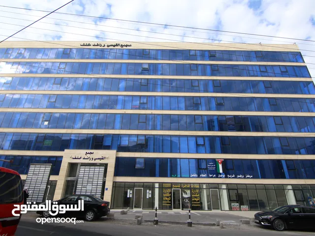 عيادات ومراكز طبيه للبيع مقابل المركز العربي الطبي وبجانب فندق الشيراتون (شركة رائد خلف للإسكان)