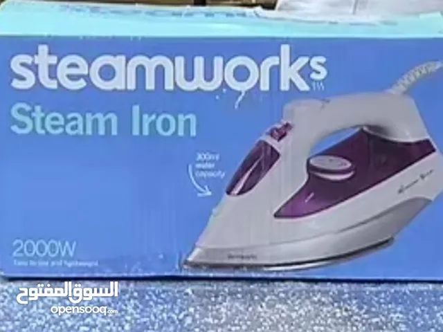 Steamworks steam iron 300ml water capacity 2000w.