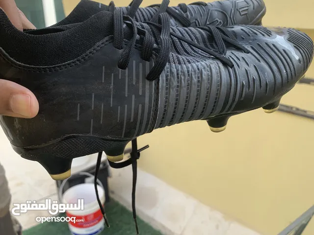 39 Sport Shoes in Abu Dhabi