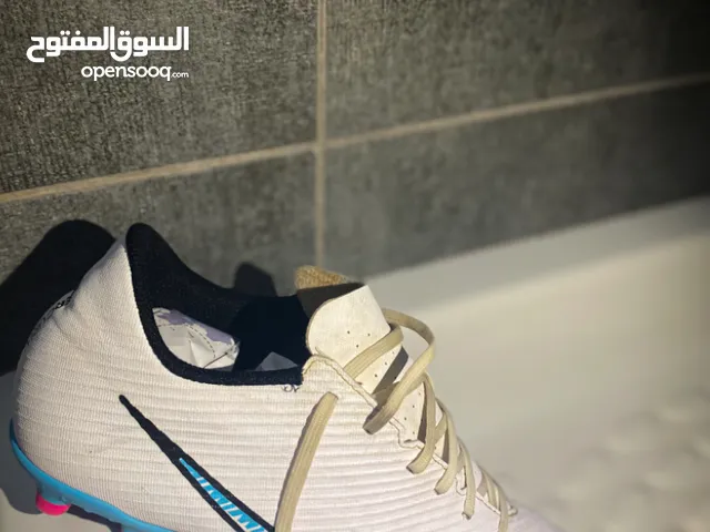 44.5 Sport Shoes in Bani Walid