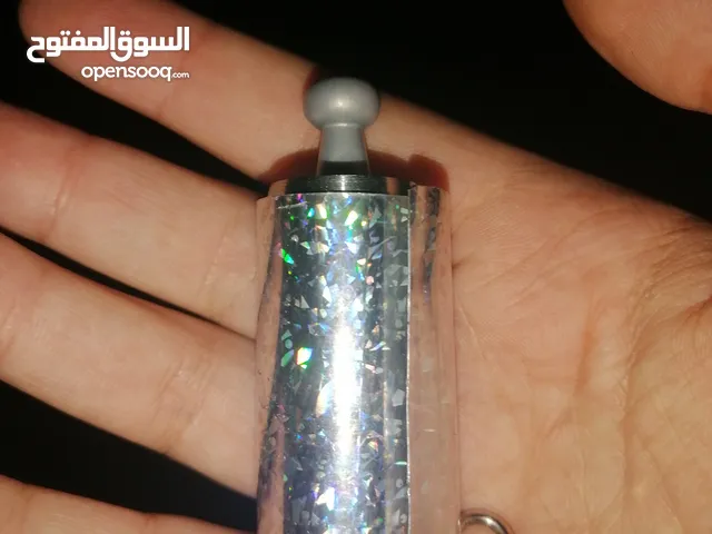عصا سحرية ستانلس ستيل للحركات فقط بتنشد وبتترخا طولها وهي مسكره 5سنتي وهي فاتحه متر و20
