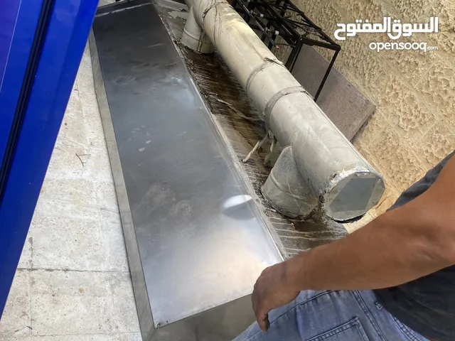 عدة مطعم عربي للبيع بسعر مغري