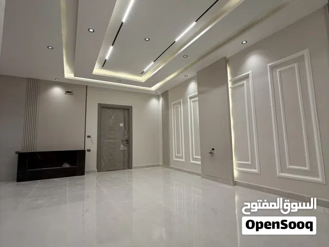 شقه للبيع 160م الطابق الثاني