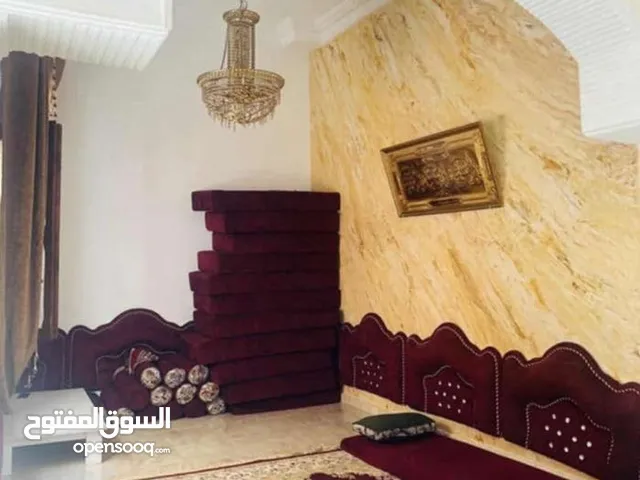 105 m2 2 Bedrooms Townhouse for Sale in Tripoli Souq Al-Juma'a
