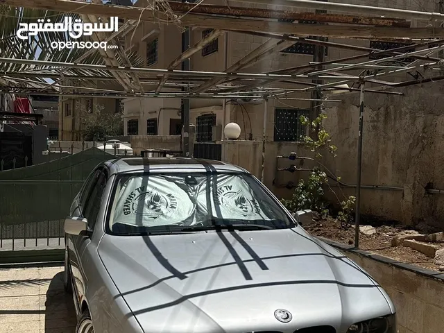 Bmw E39 525ia 2002موديل