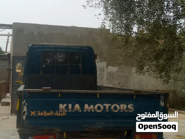2002 كيا اخرى