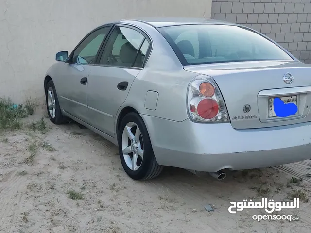 Used Nissan Altima in Farwaniya
