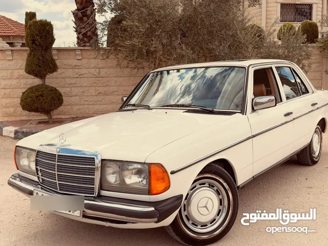 مرسيدس e230