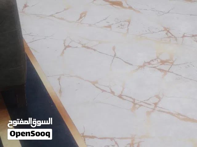 ميز بلازمه وموكيت البيع